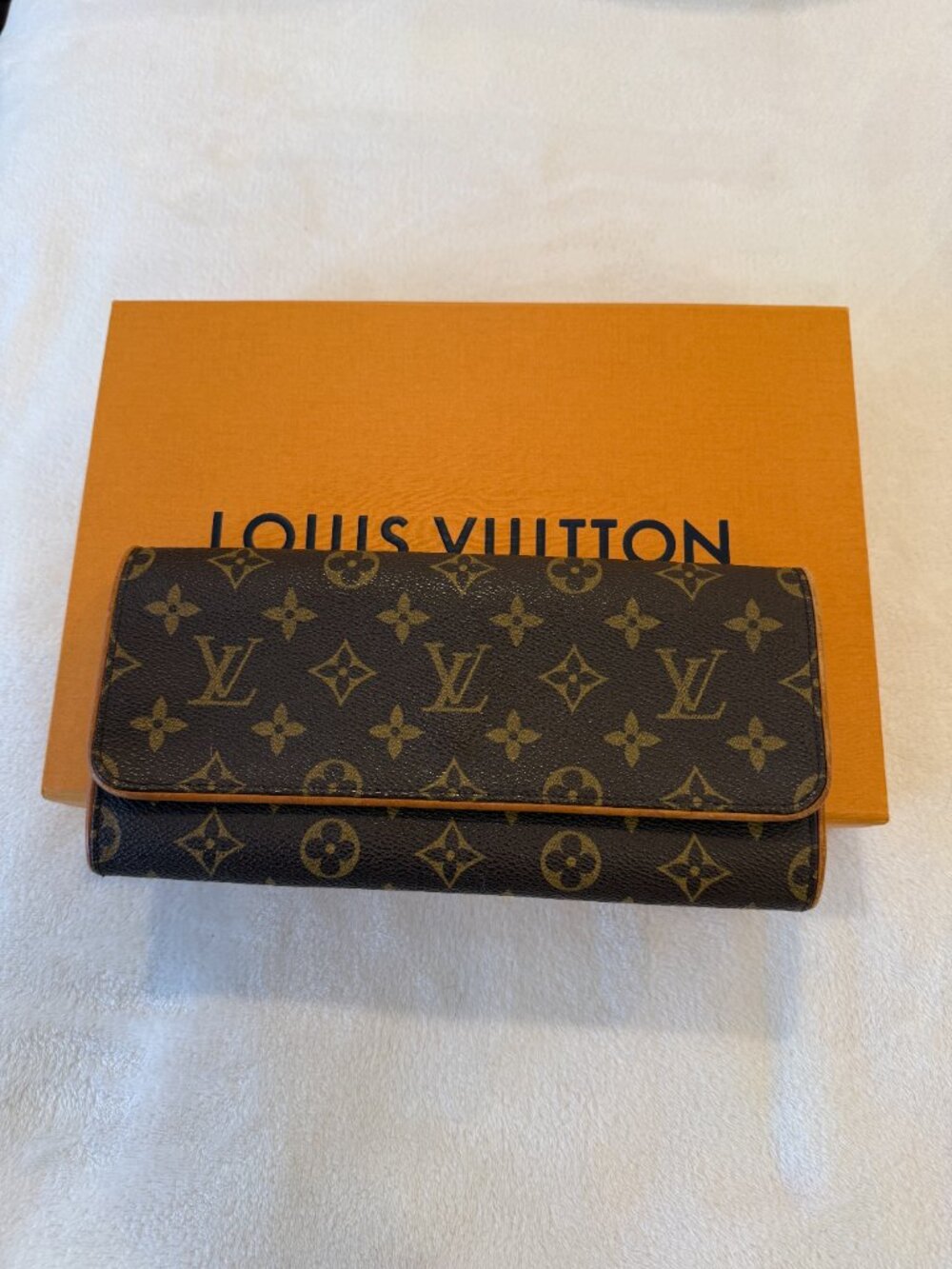 💯% Authentic Louis Vuitton Twin Pochette GM